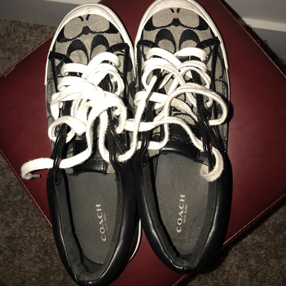 ❤️ Authentic Coach Signature Sneakers ❤️